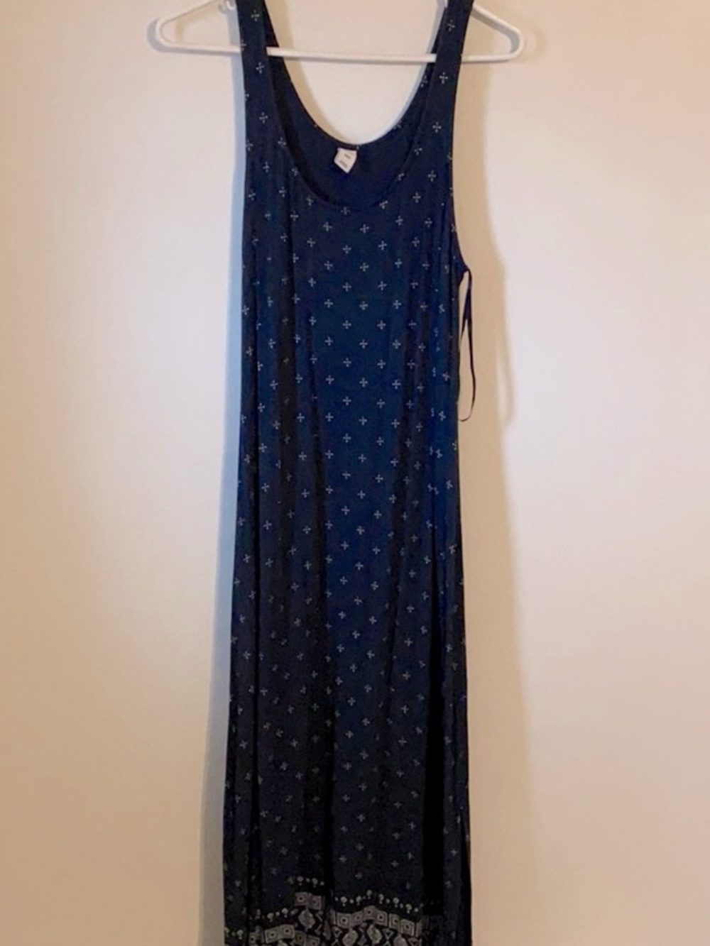 Navy Sleeveless Maxi Dress with Geometric Print